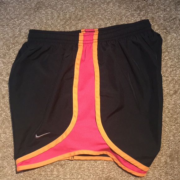 Nike Pants - ✔️ Nike dri-fit Shorts